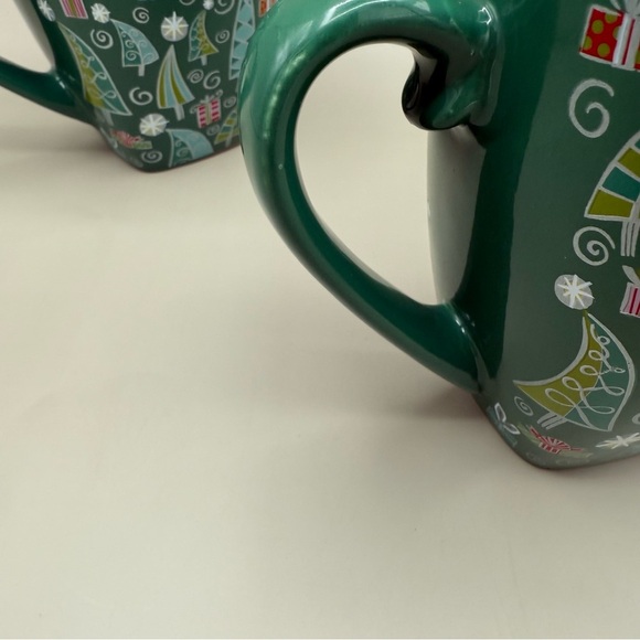 Set of 2 Starbucks 2003 Christmas Barista Coffee Mugs Holiday Trees Gifts 20 oz - Picture 11 of 11
